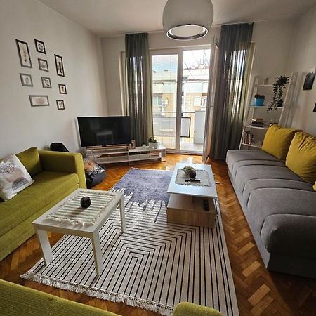 Cosy Apartment In The Heart Of Skopje Eksteriør billede