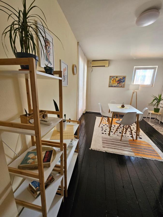 Cosy Apartment In The Heart Of Skopje Eksteriør billede